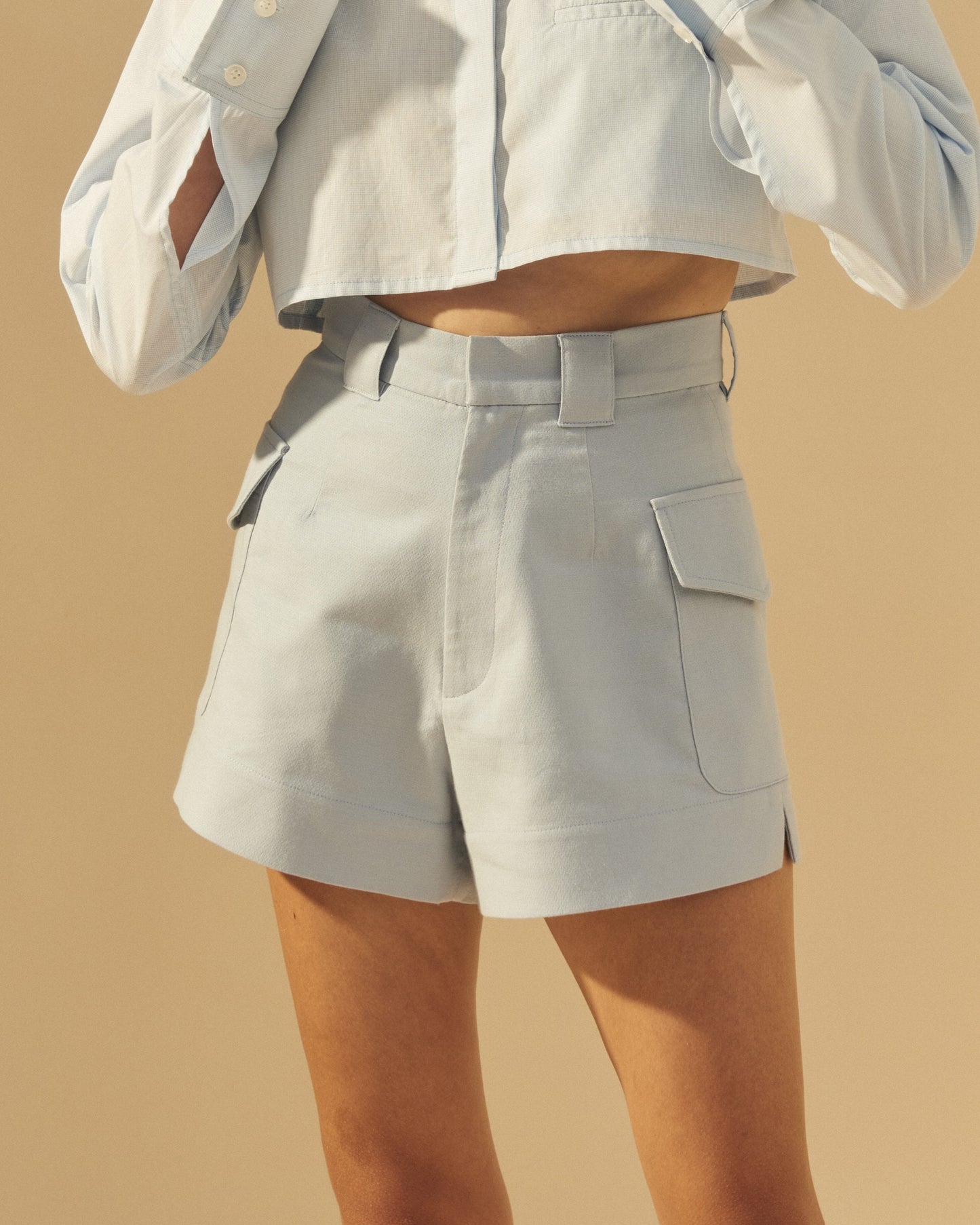 SIDE POCKETS SHORTS